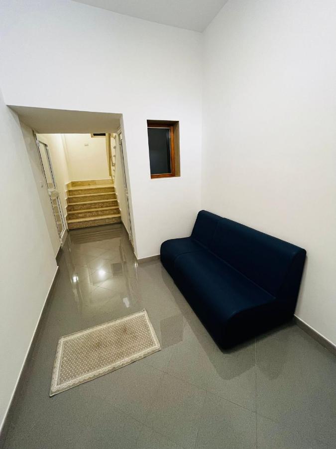 Shuby Home San Pietro Vernotico Exterior photo